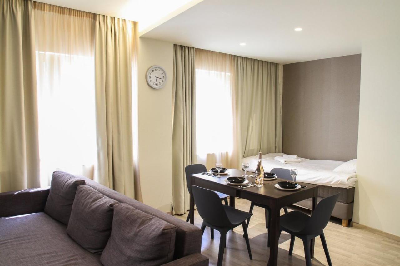 Pallados Suites Athene Buitenkant foto