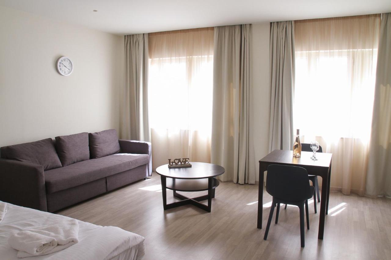 Pallados Suites Athene Buitenkant foto