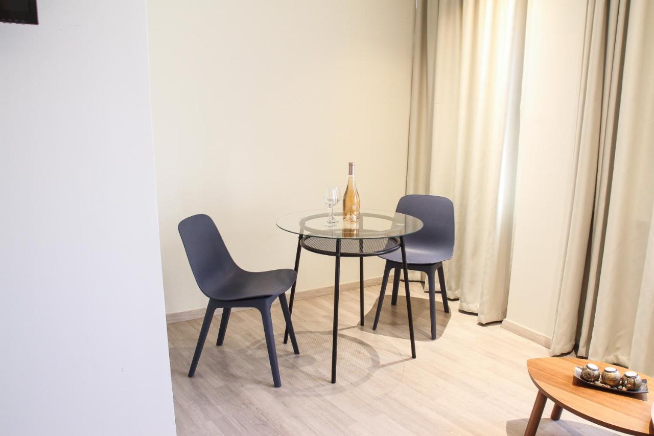 Pallados Suites Athene Buitenkant foto