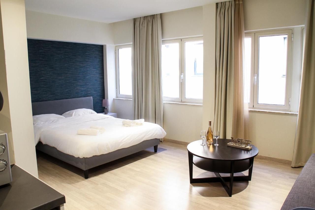 Pallados Suites Athene Buitenkant foto