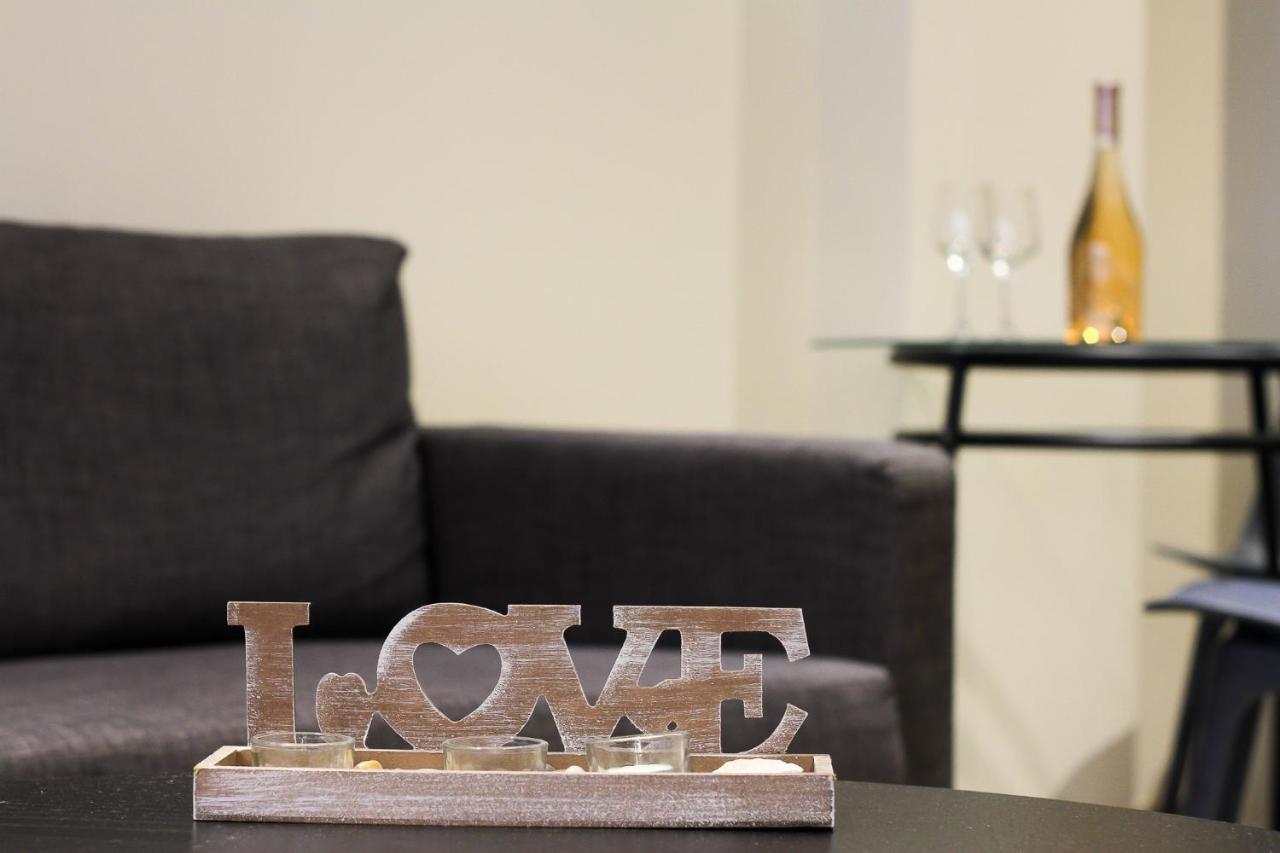 Pallados Suites Athene Buitenkant foto