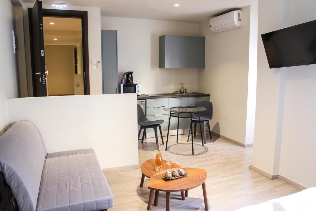 Pallados Suites Athene Buitenkant foto